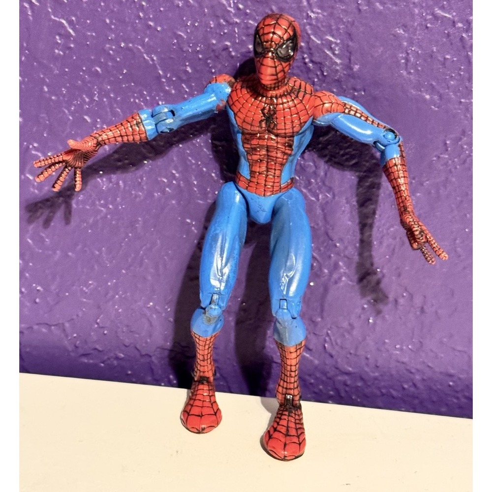 Marvel Toybiz Super Poseable Spiderman 5" Action Figure 1999